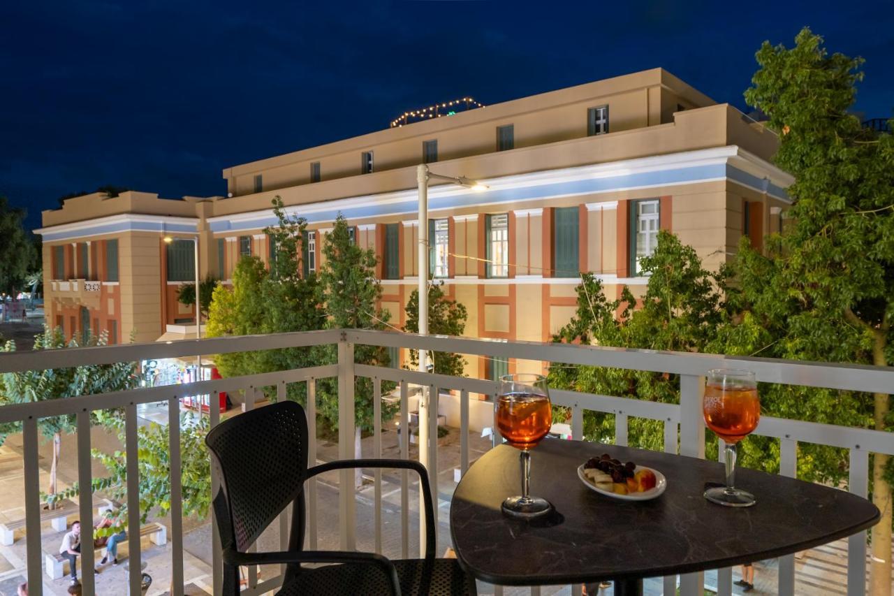 Luxury Suite In Downtown Iraklio Exterior foto