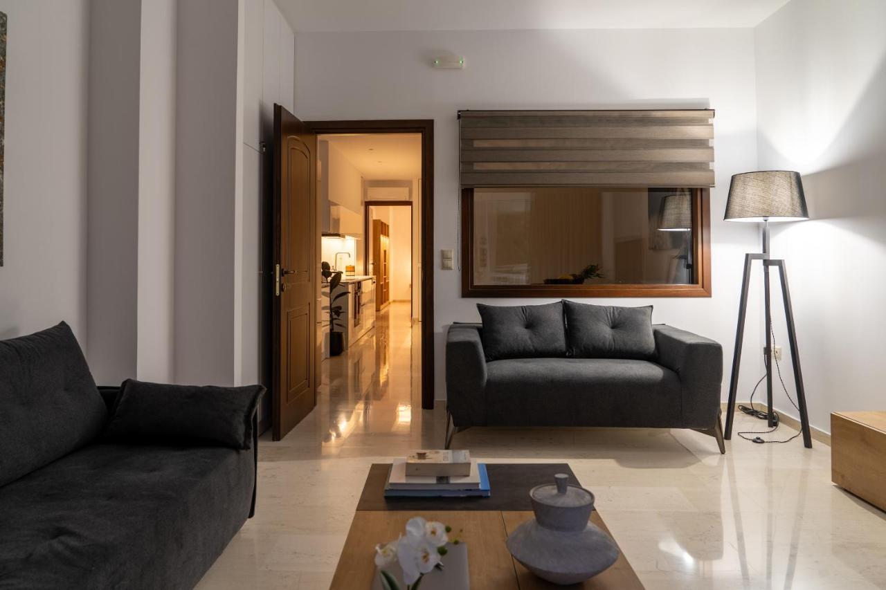Luxury Suite In Downtown Iraklio Exterior foto