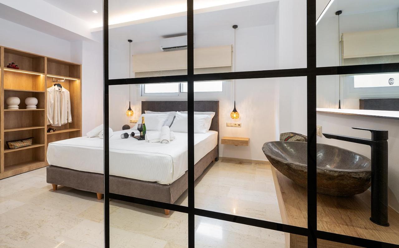 Luxury Suite In Downtown Iraklio Exterior foto